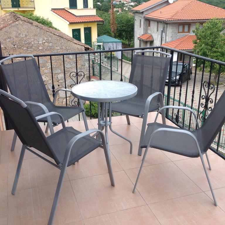 Apartman Dubravka 1 ลอฟราน ภายนอก รูปภาพ