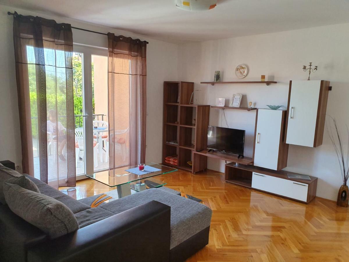 Apartman Dubravka 1 ลอฟราน ภายนอก รูปภาพ